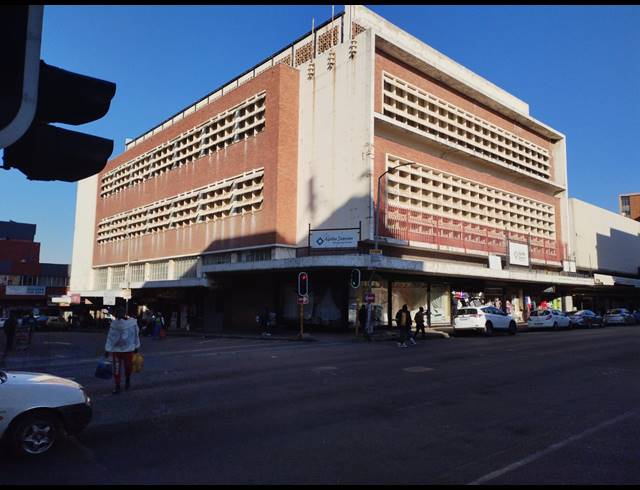 3,122.90M² BUSINESS CENTRE FOR SALE IN SPRINGS CENTRAL